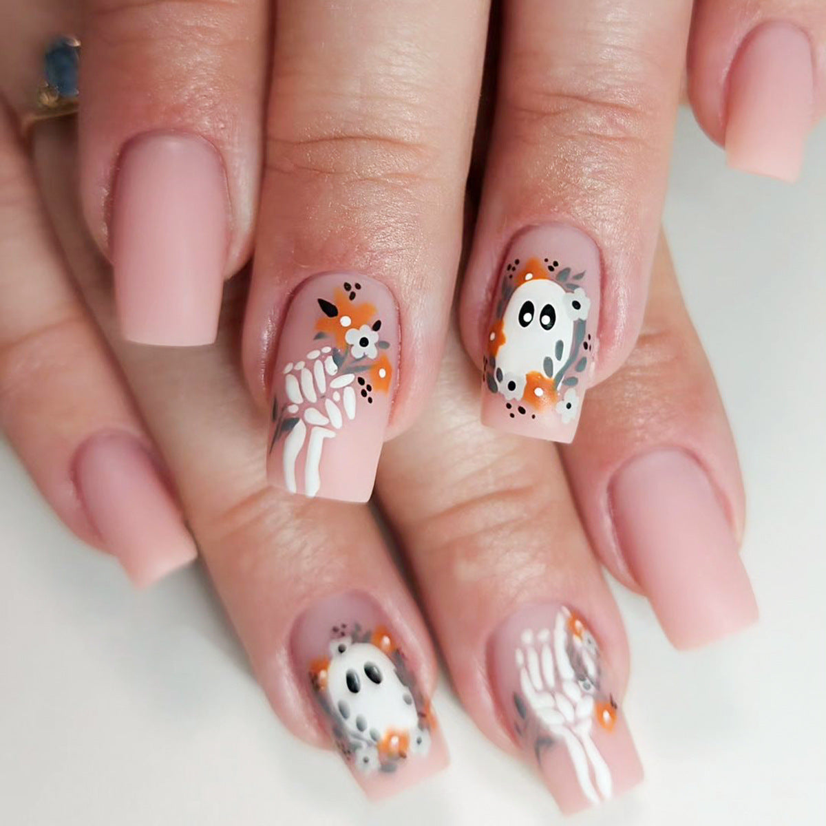 Cartoon Ghost and Skull Halloween Nails, Matte Finish