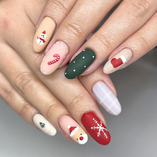 Popular Cute Santa Hat and Reindeer Matte Christmas Nails